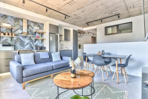 Lovely Couples Retreat Studio Apartment!